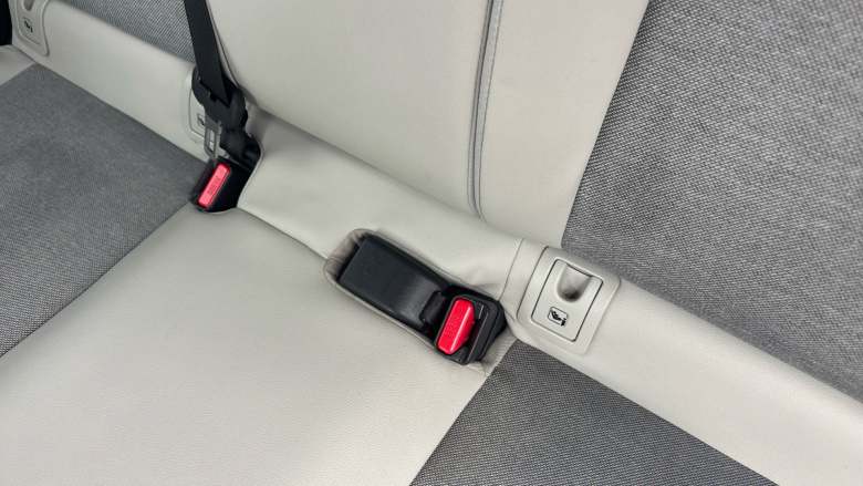 Toyota Yaris 1.5 Hybrid Excel 5dr CVT Hybrid Hatchback